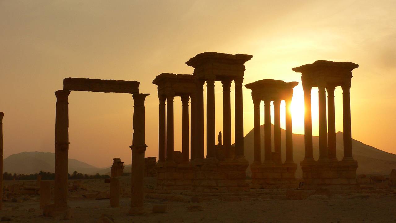 Tadmor’s ruins, an ancient marvel in the desert. Many Syrians however have very different memories and associations. 